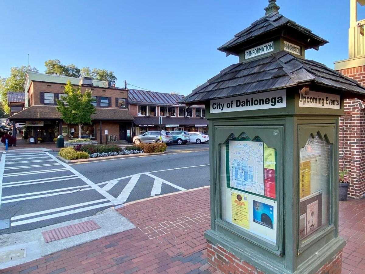 Holiday Inn Express & Suites - Dahlonega - University Area By Ihg Eksteriør billede